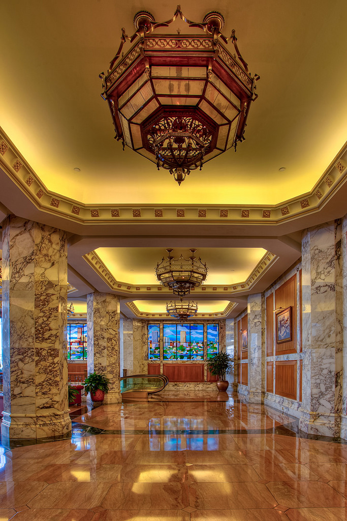 5070022276_66381878fa_b